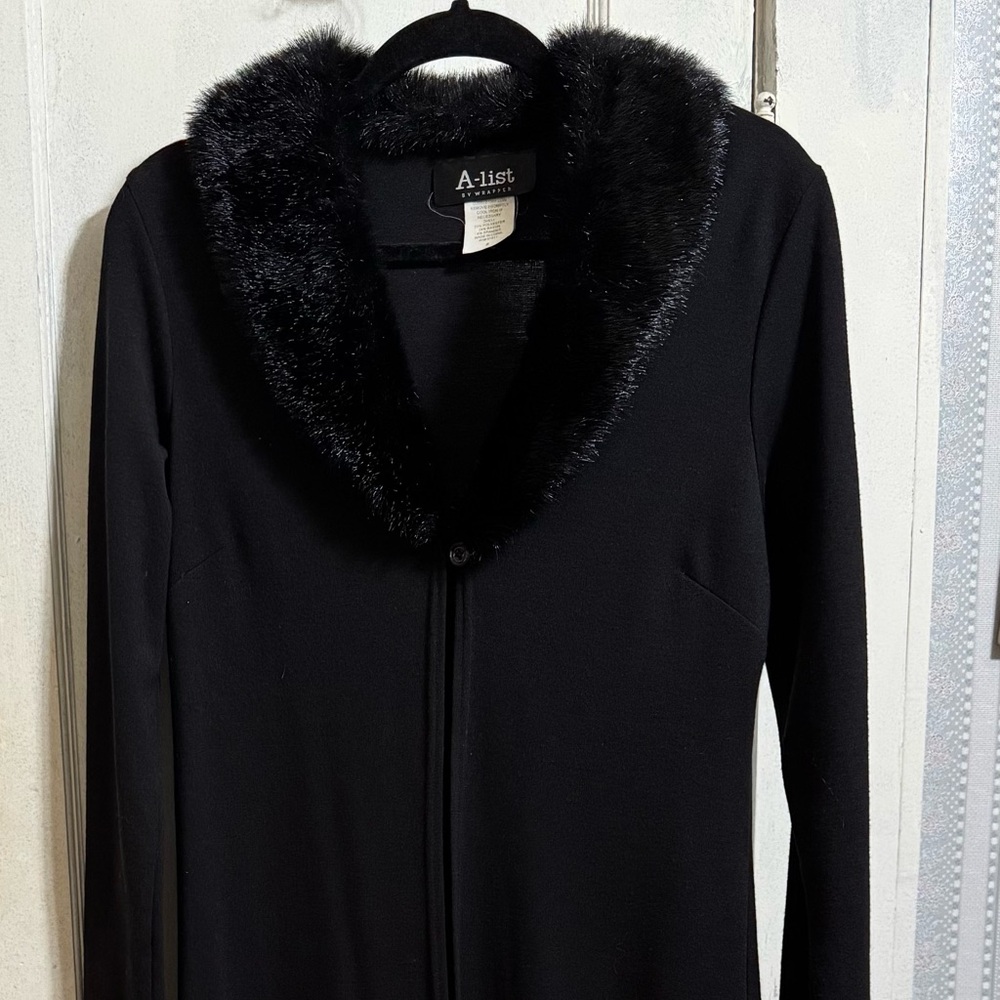 A-List Long Black Coat With Faux Fur Collar View 4